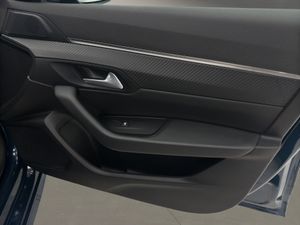 Peugeot 508 5P Allure HYBRID 225 e-EAT8  - Foto 17