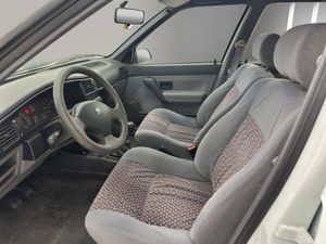 Renault 19 ADAGIO 1.9 DT 93CV  - Foto 10
