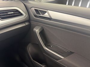 Volkswagen T-Roc Life 2.0 TDI 85kW (115CV)  - Foto 15