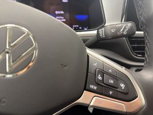 Volkswagen T-Roc Life 2.0 TDI 85kW (115CV)  - Foto 28