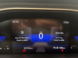 Volkswagen T-Roc Life 2.0 TDI 85kW (115CV)  - Foto 22