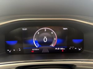 Volkswagen T-Roc Life 2.0 TDI 85kW (115CV)  - Foto 33