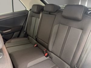 Volkswagen T-Roc Life 2.0 TDI 85kW (115CV)  - Foto 11