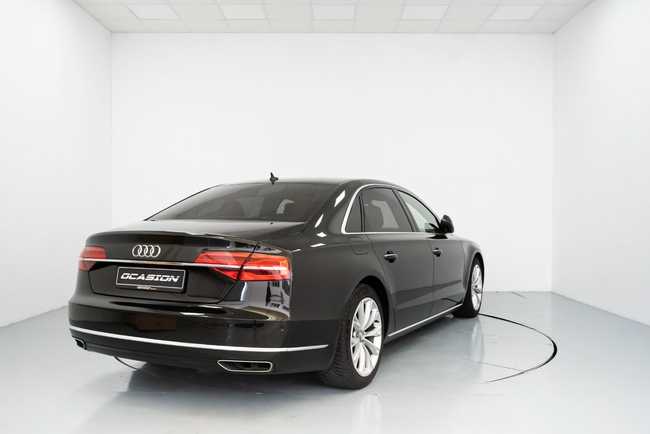 Casarse Perspicaz petróleo crudo Audi A8, 139.000 km, Ocasión - SF Motor