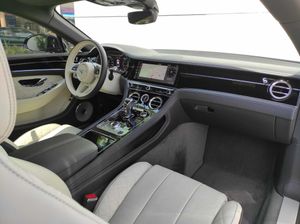 Bentley Continental GT 4.0 V8 4WD 550 2P   - Foto 3