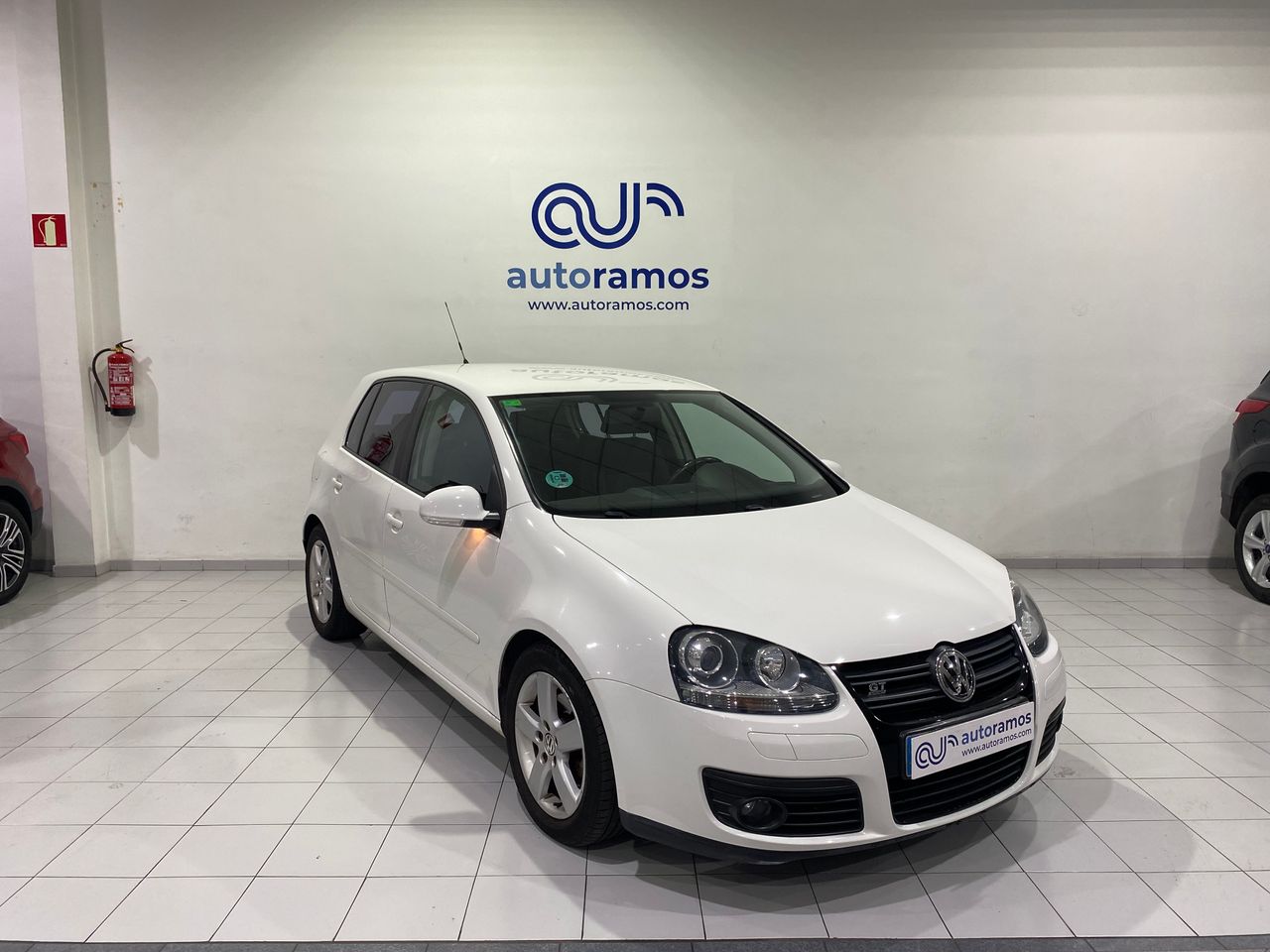 Volkswagen Golf HIGHLINE 1.4 TSI 140CV DSG   - Foto 1