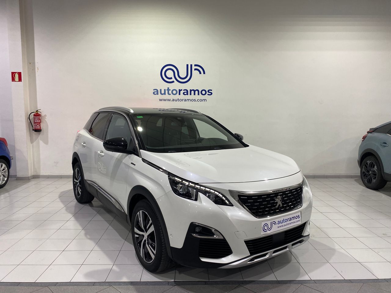 Peugeot 3008 GT LINE 1.2 PURETECH 130CV   - Foto 1