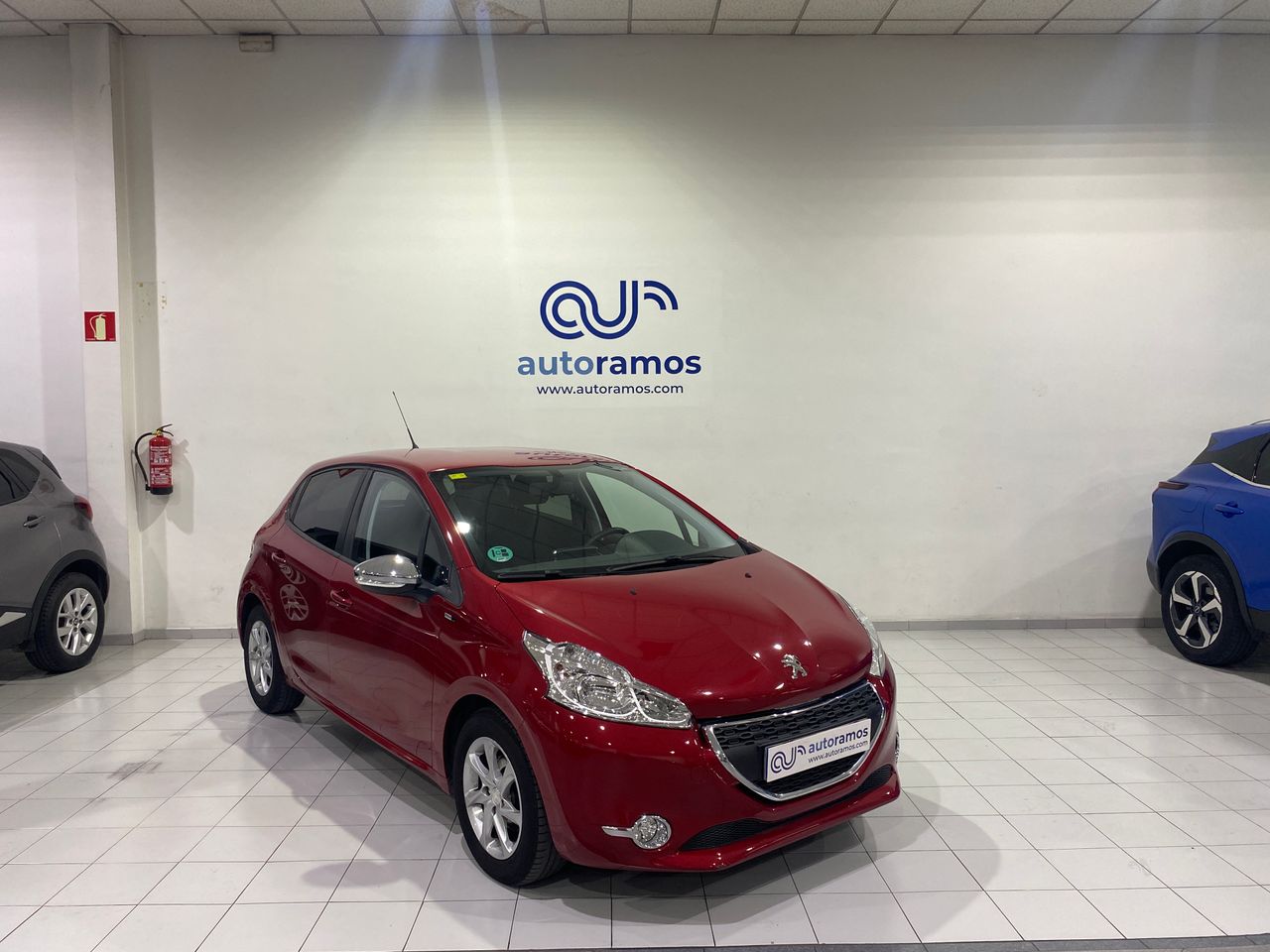 Peugeot 208 STYLE 1.2L PureTech 82   - Foto 1