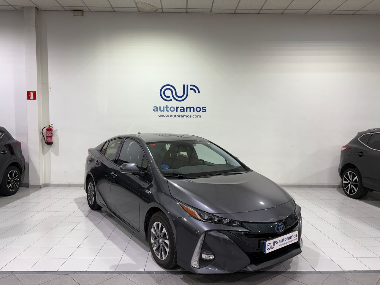 Toyota Prius PlugIn 125PH Advance   - Foto 1
