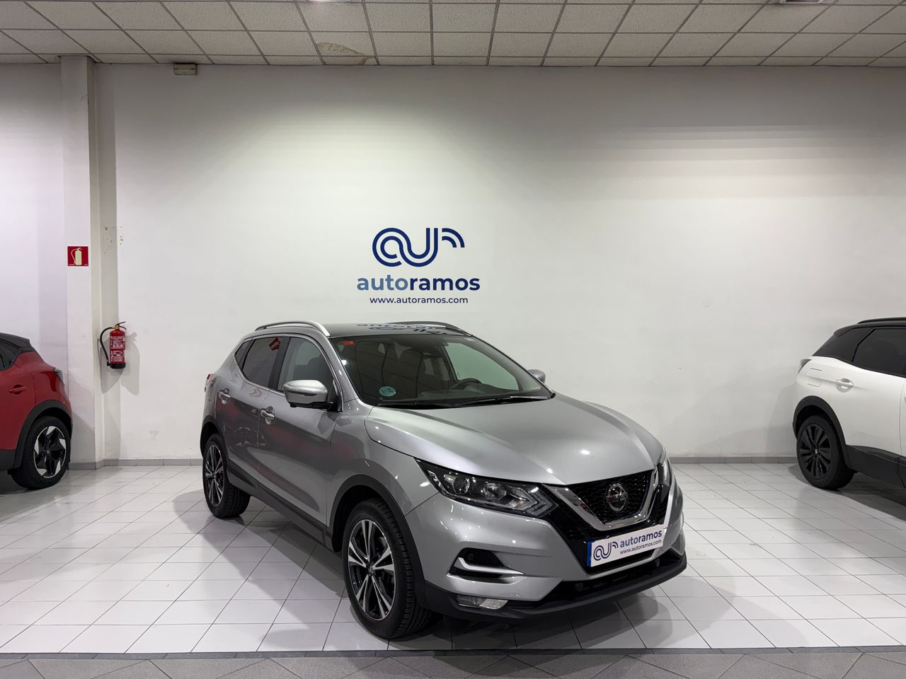 Nissan Qashqai 1.3 DIG-T N-CONNECTA140CV   - Foto 1