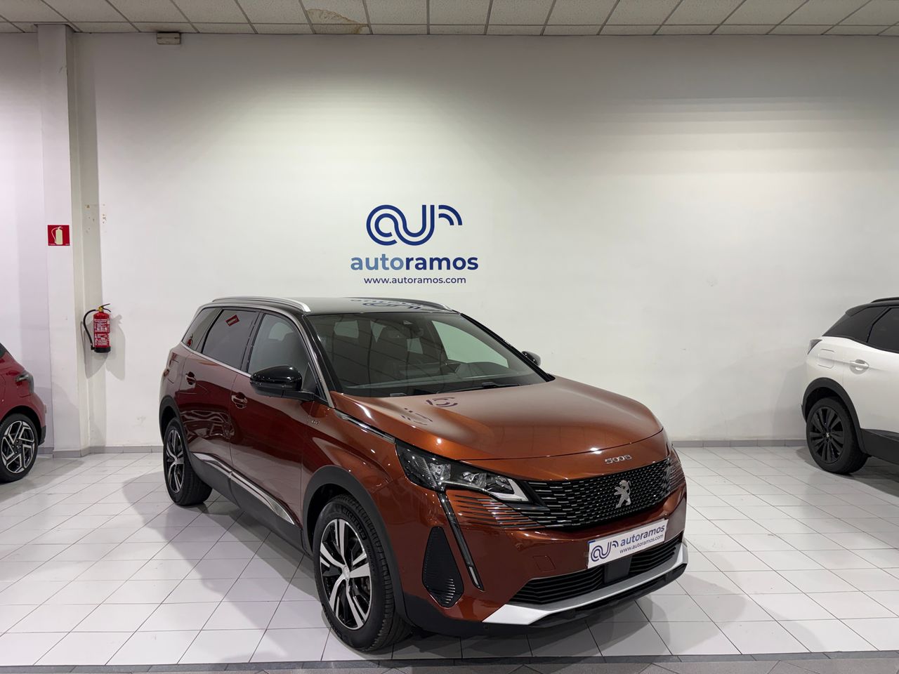 Peugeot 5008 1.5 BlueHDi 96kW S&S GT EAT8 130 CV  - Foto 1