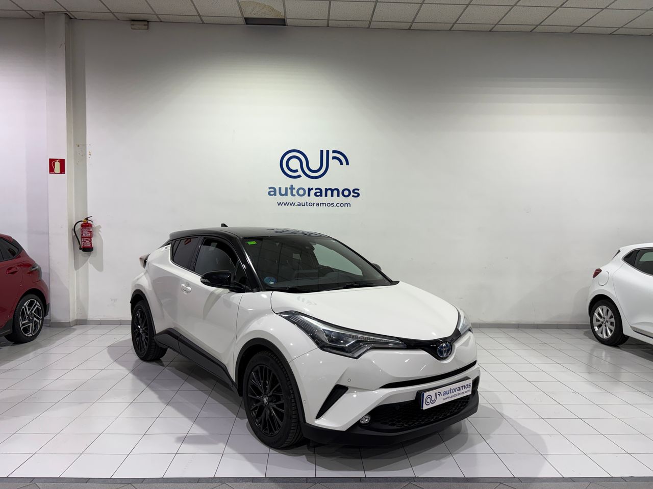 Toyota C-HR Hybrid Dynamic Plus  - Foto 1