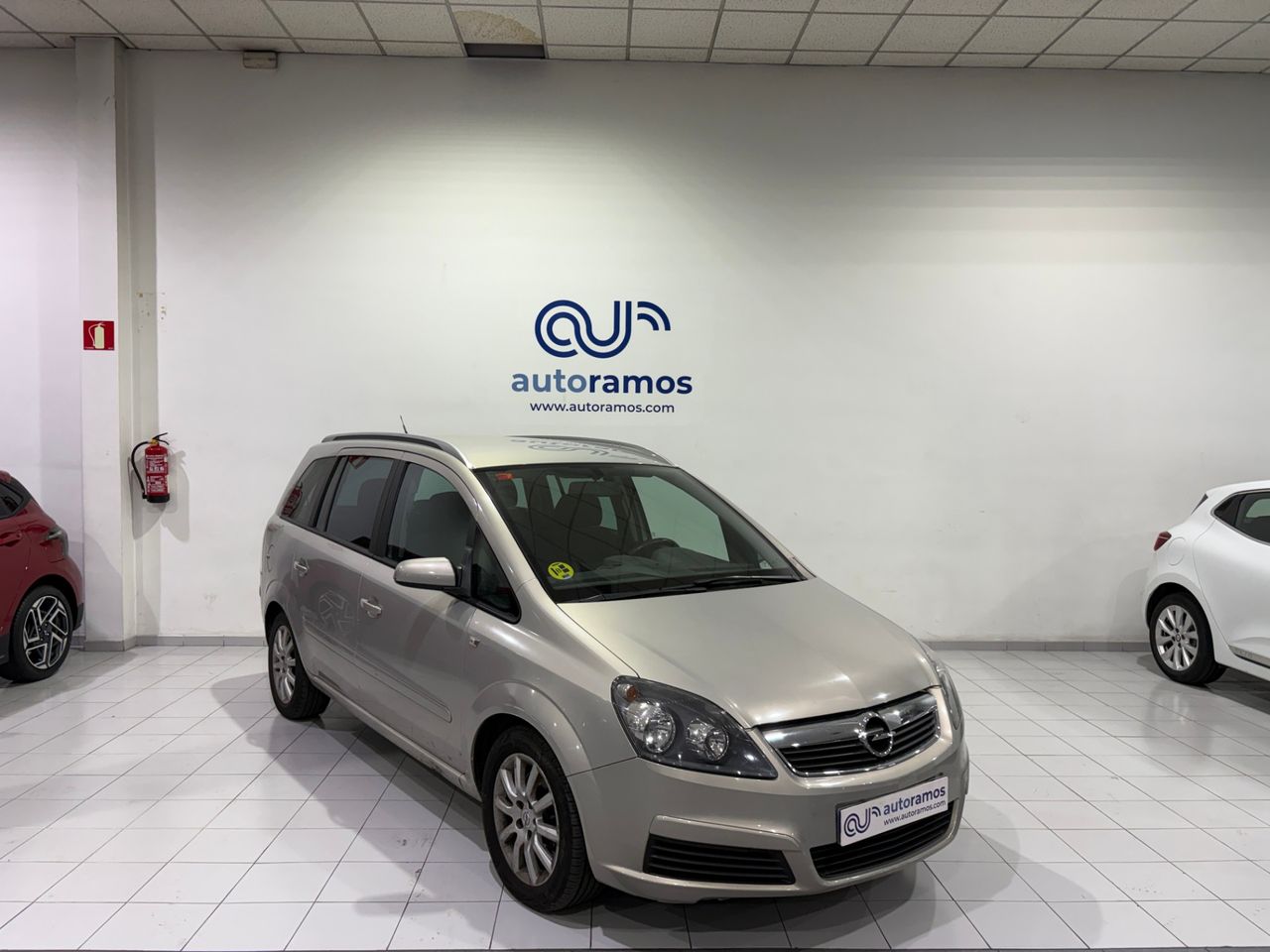 Opel Zafira Enjoy 1.9 CDTi 8v 120 CV  - Foto 1