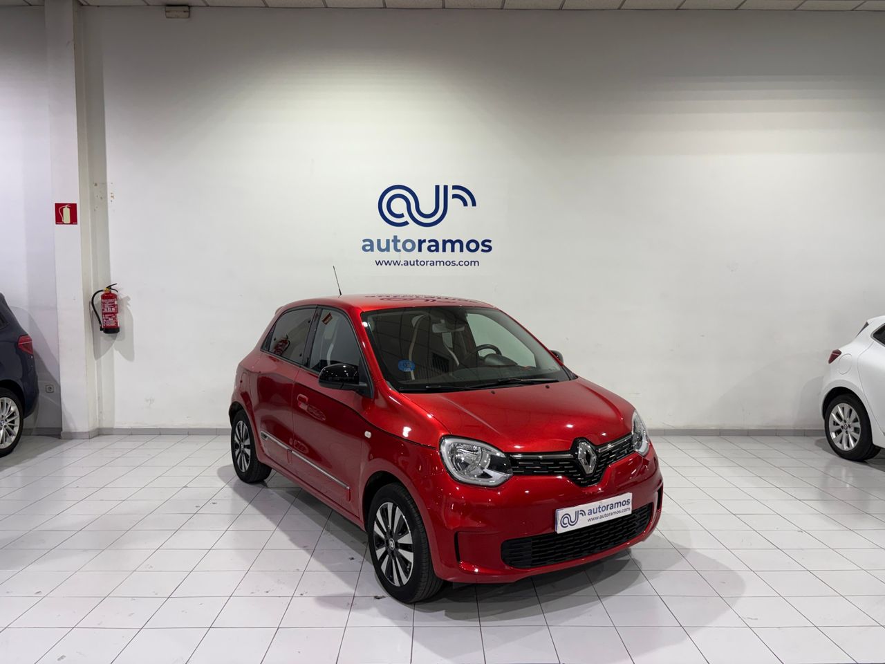Renault Twingo E-Tech 100% eléctrico techno 60 kW Batería 20 kWh  - Foto 1
