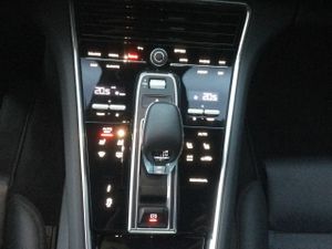 Porsche Panamera 4E HYB PLATINUM EDITION  - Foto 26