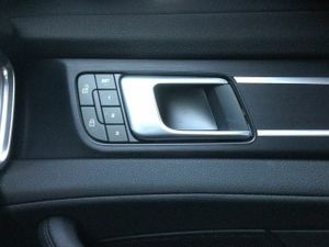 Porsche Panamera 4E HYB PLATINUM EDITION  - Foto 27