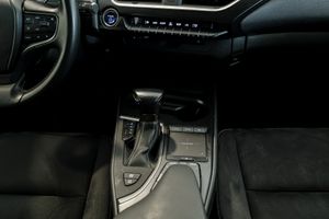 Lexus UX 250H PREMIUM   - Foto 16
