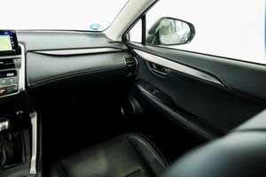 Lexus NX 300H EXECUTIVE NAVIGATION   - Foto 16
