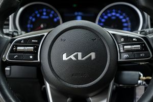 Kia XCeed 1.0 T-GDI DRIVE   - Foto 15