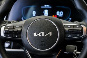 Kia Sportage 1.6 T-GDi DRIVE 4X2   - Foto 15
