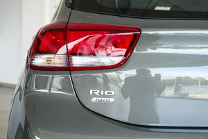 Kia Rio 1.0 T-GDI MHEV DRIVE   - Foto 5