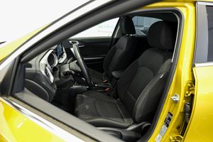 Kia XCeed 1.6 CRDI DRIVE   - Foto 9