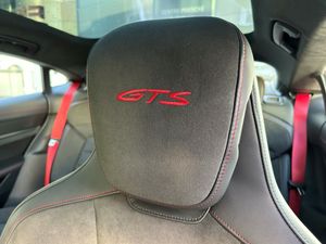 Porsche Taycan GTS   - Foto 18
