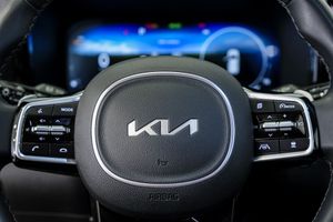 Kia Sorento 1.6  PHEV Drive 4X4 (7pl)   - Foto 17