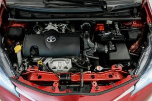 Toyota Yaris 110 PREMIUM 1.5VV  - Foto 6