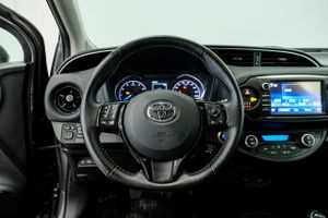 Toyota Yaris 110 PREMIUM 1.5VV  - Foto 13