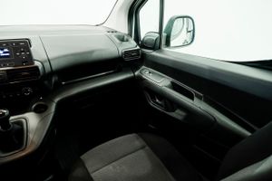 Toyota Proace City VERSO COMBI 1.5L 100CV T/M 5V L1 1PL GX  - Foto 16