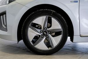 Hyundai IONIQ 1.6 GDI HYBRID  - Foto 21