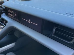 Porsche Taycan 4S  - Foto 24
