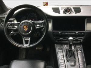 Porsche Macan TURBO   - Foto 9