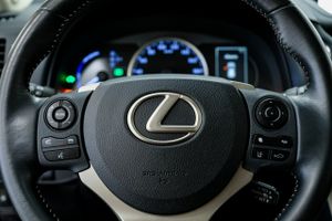 Lexus CT 200h LUXURY  - Foto 15