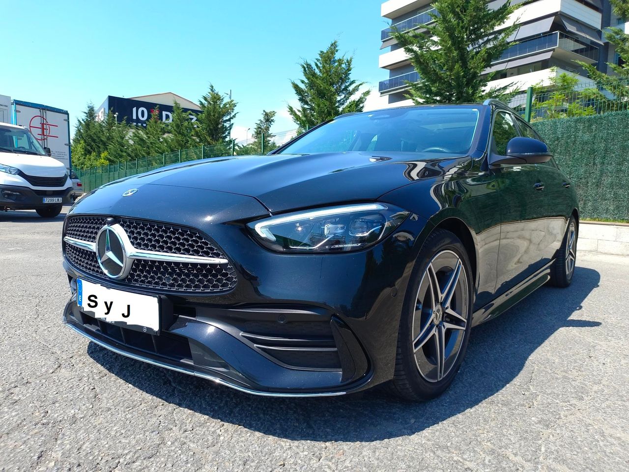 Mercedes Clase C 220d 9-TRONIC AMG LINE PREMIUM PLUS   - Foto 1