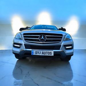 Mercedes Clase M 250d BLUETEC 4MATIC  204cv. AMG LINE - Foto 3