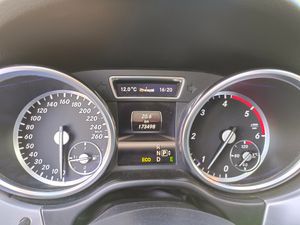 Mercedes Clase M 250d BLUETEC 4MATIC  204cv. AMG LINE - Foto 8