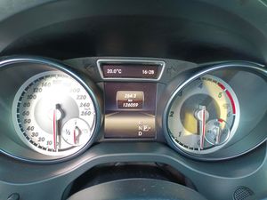 Mercedes GLA 220 CDI 4MATIC AMG LINE - Foto 5