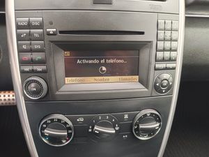 Mercedes Clase B B 180 CDI Autotronic - Foto 9