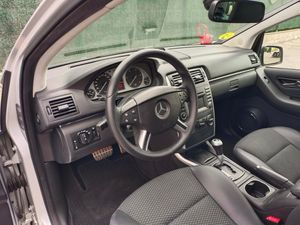 Mercedes Clase B B 180 CDI Autotronic - Foto 23