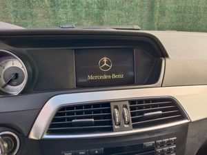 Mercedes Clase C 220CDI AVANTGARDE ESTATE 170Cv. - Foto 15