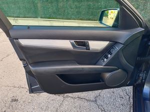 Mercedes Clase C 220CDI AVANTGARDE ESTATE 170Cv. - Foto 13