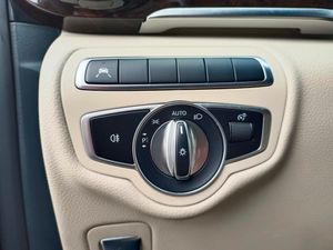 Mercedes Clase V 220d Exclusive - Foto 19