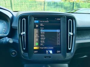 Volvo XC40 2.0 D3 Auto - Foto 19