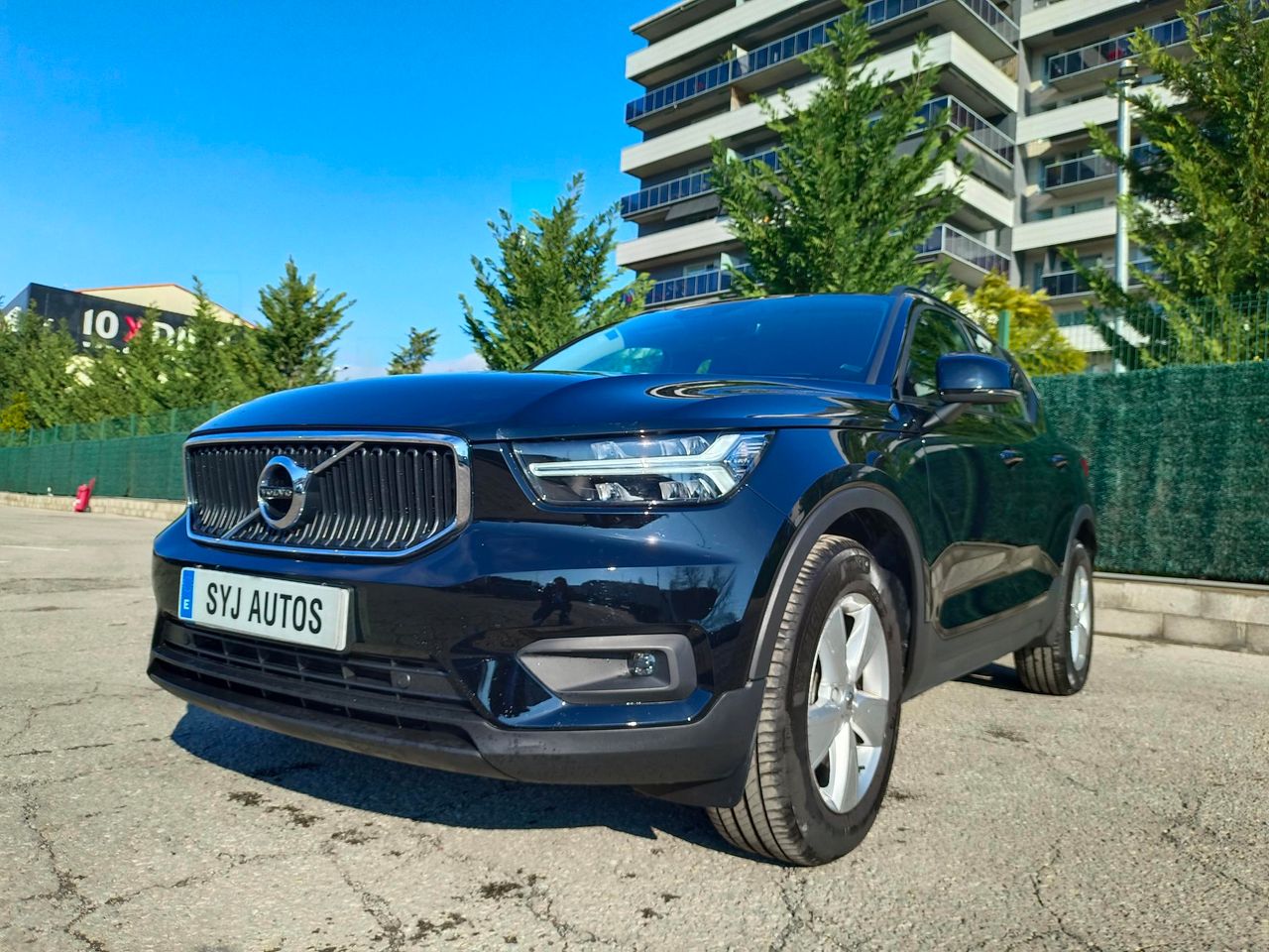 Volvo XC40 2.0 D3 Auto - Foto 1