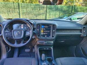 Volvo XC40 2.0 D3 Auto - Foto 4
