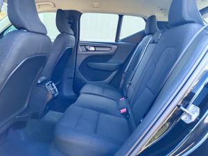 Volvo XC40 2.0 D3 Auto - Foto 9