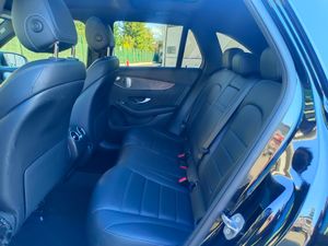 Mercedes Clase GLC 250 4Matic 211cv AMG LINE - Foto 25