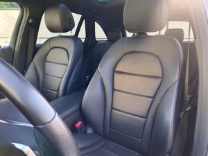 Mercedes Clase GLC 250 4Matic 211cv AMG LINE - Foto 17